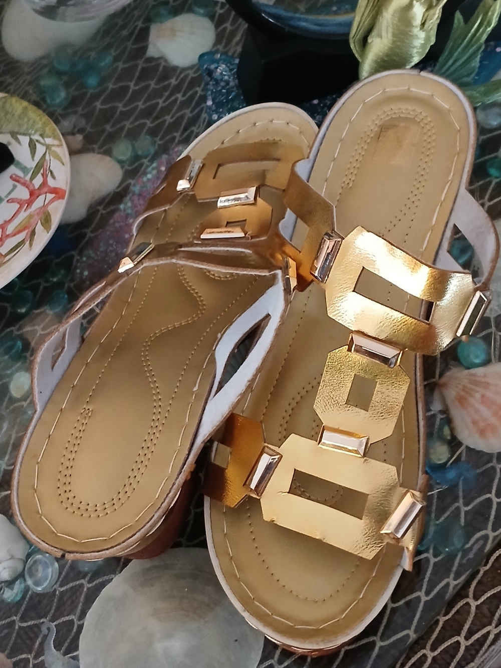 Women’s Metallic Gold Slide Sandals - Elegant Casual Comfort